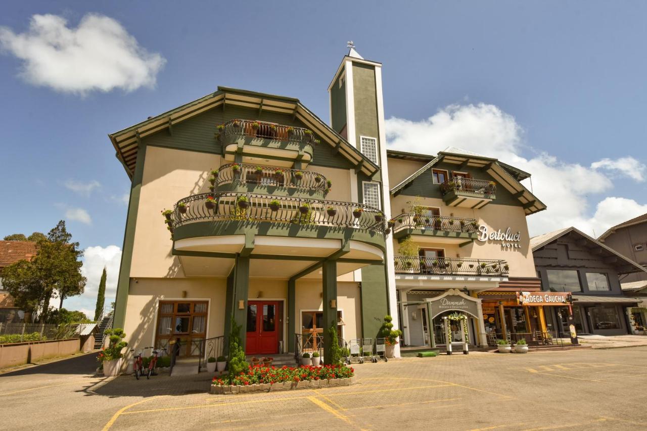 Hotel Bertoluci Gramado Exterior foto